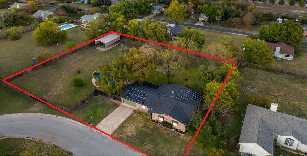 Property Photo: 1802 Bumblebee Drive TX 78660