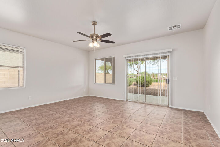 Property Photo:  21382 E Via Del Rancho Street  AZ 85142 