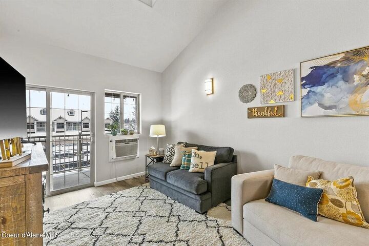 Property Photo: 842 N Chase Rd 203 ID 83854