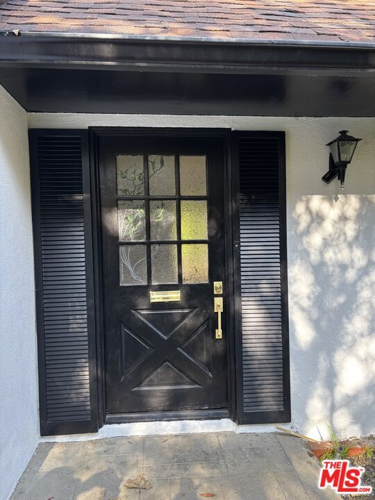 Property Photo: 643 Hightree Rd CA 90402