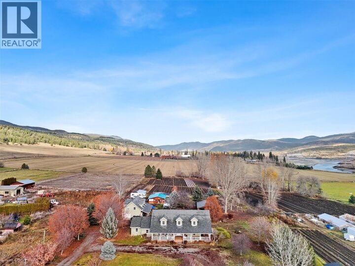 Property Photo:  710 Dairy Road  BC V2B 8N5 