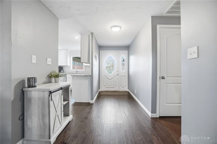 Property Photo:  1478 Kensington Drive  OH 45305 