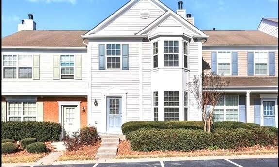 Property Photo:  1008 Prestwyck Court  GA 30004 