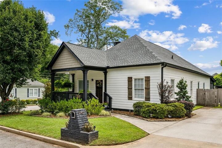 Property Photo:  3262 Dogwood Street  GA 30337 