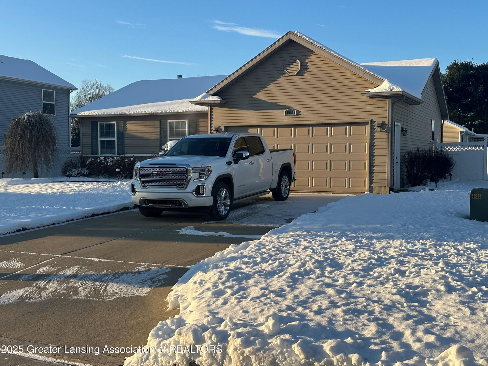 Property Photo:  1334 Porter Drive  MI 48813 