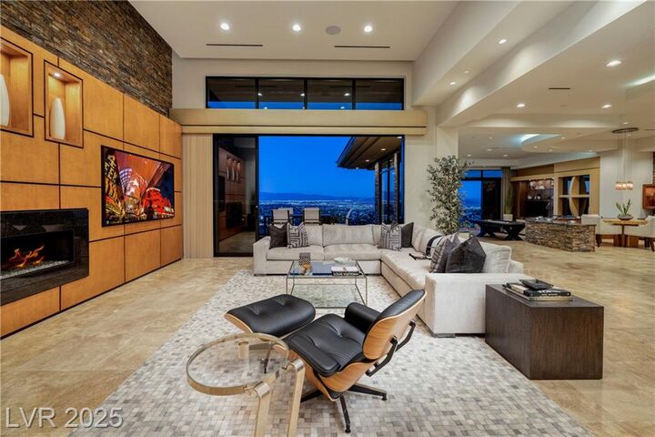 Property Photo: 1492 Macdonald Ranch Drive NV 89012