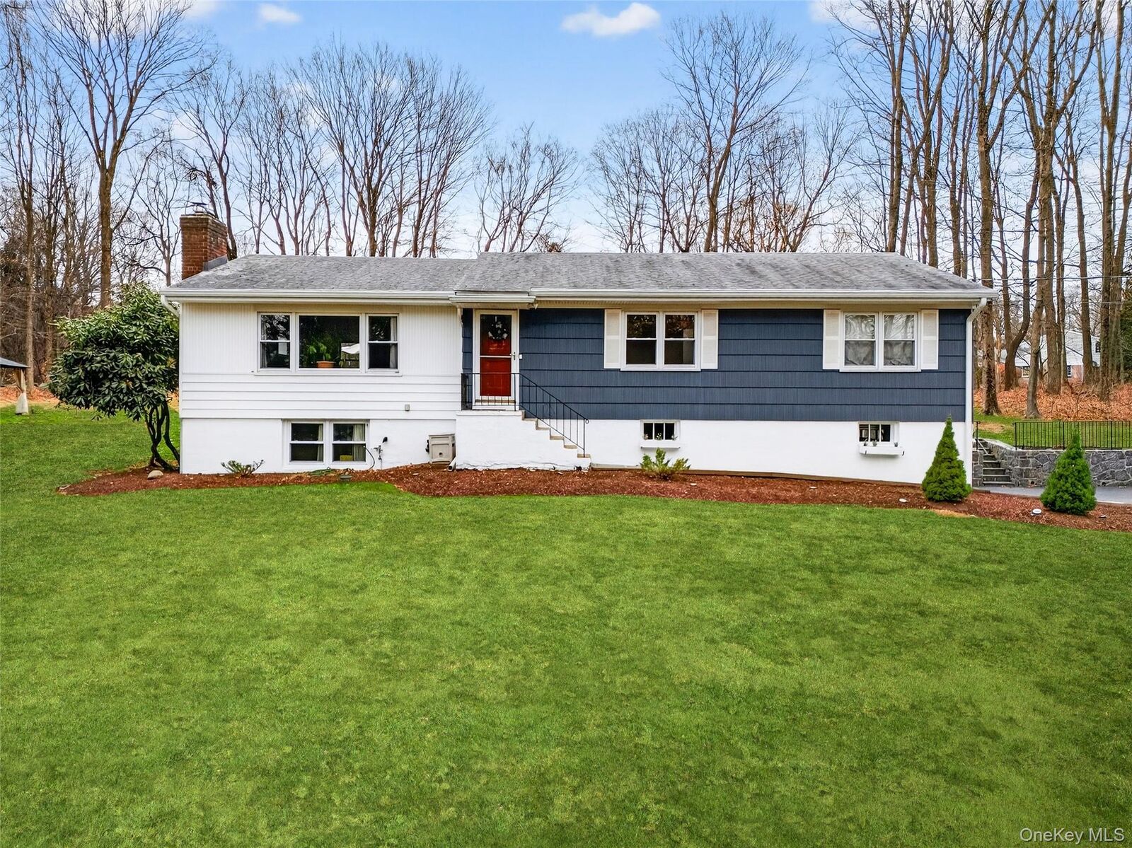 Property Photo:  6 Ichabod Lane  NY 10562 