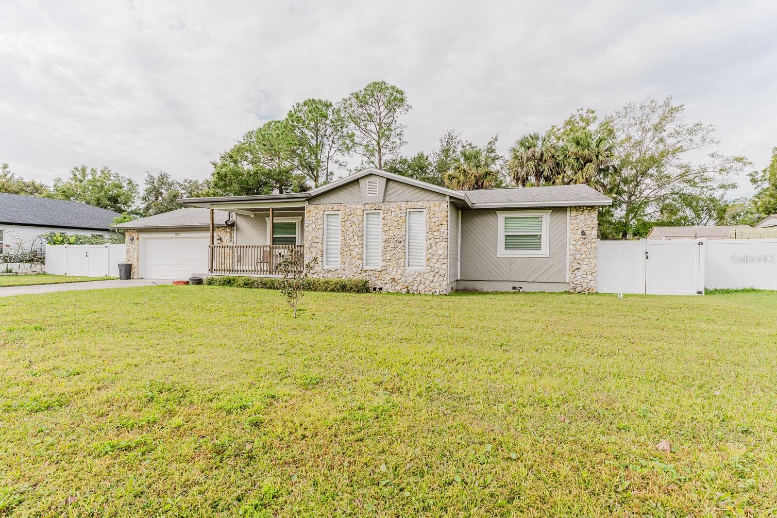 Property Photo:  1810 Blackston Avenue  FL 32771 