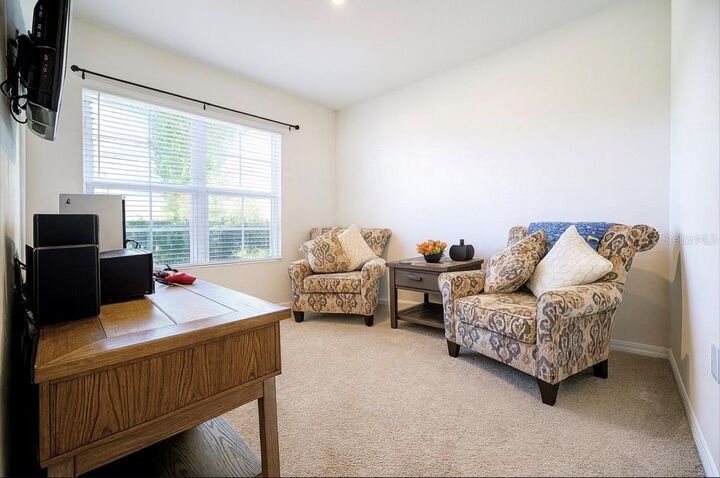 Property Photo:  530 Emily Glen Street  FL 32724 