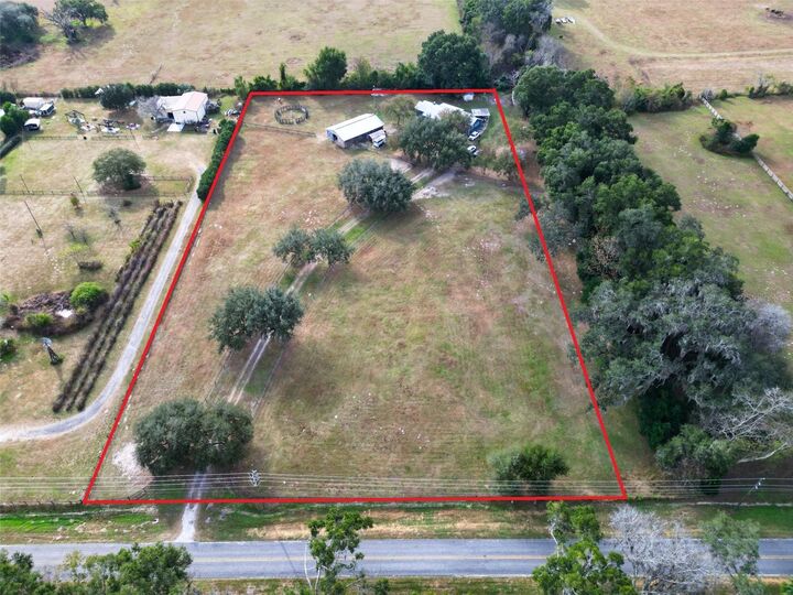 Property Photo: 1765 E Cr 462 FL 34785