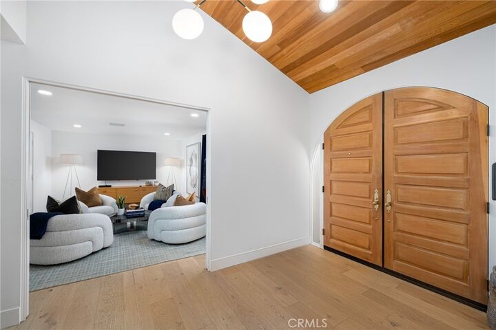 Property Photo: 228 Kavenish Drive W CA 92270