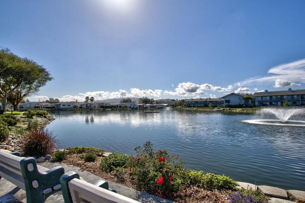 Property Photo:  158 Kern Street 11  CA 93905 