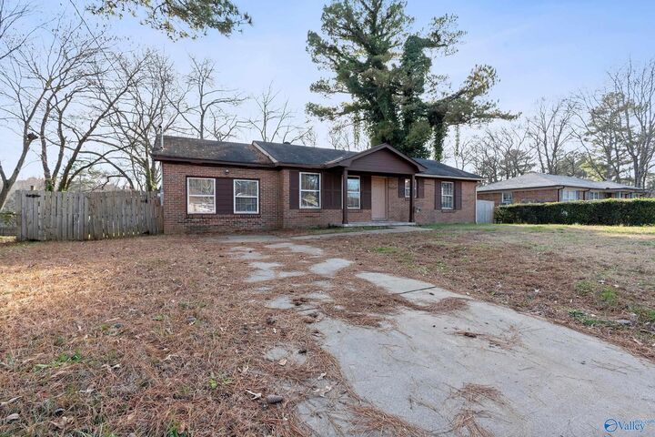 Property Photo: 2413 Springhill Road NW AL 35810