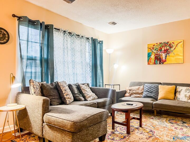 Property Photo: 2905 Boswell Drive AL 35811