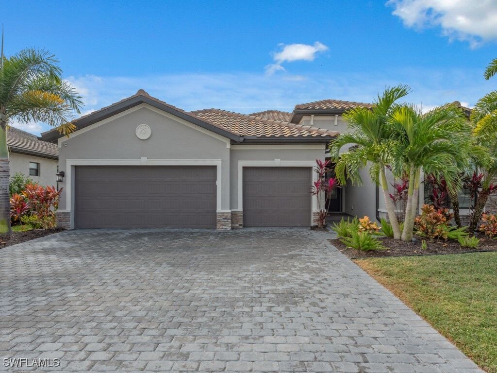 Property Photo: 1788 Hagen Court FL 34120