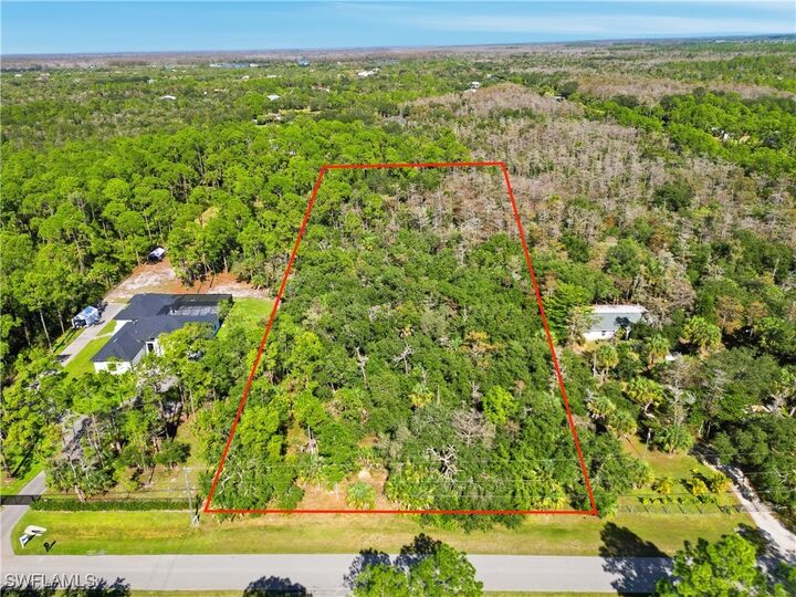 Property Photo: 185 33rd Avenue NW FL 34120