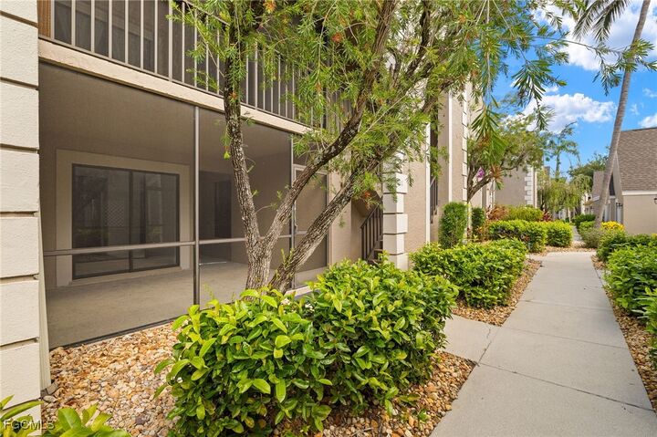 Property Photo:  16290 Kelly Cove Drive 253  FL 33908 