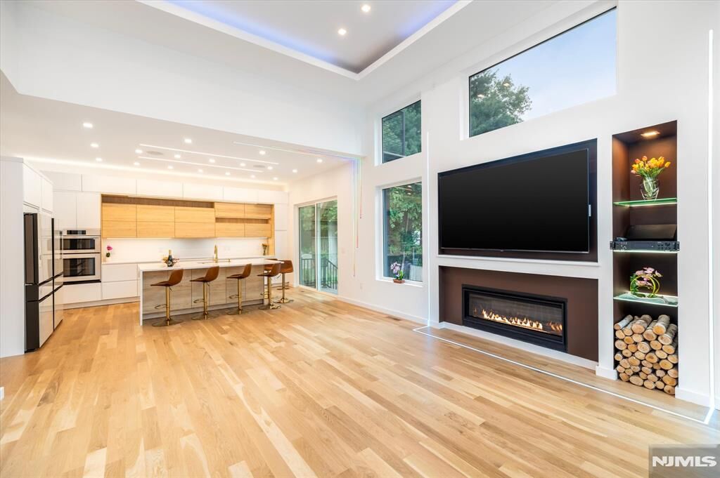 Property Photo:  145 Midwood Road  NJ 07452 