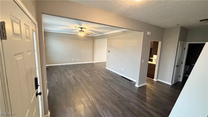 Property Photo:  1482 Barrymore Lane  OH 44281 