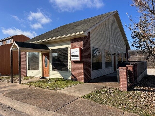 Property Photo:  1 Blue Water Circle  AR 72631 