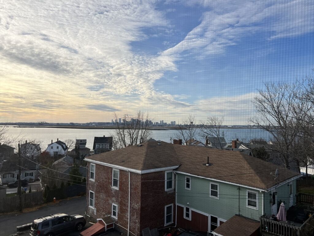 Property Photo: 49R Siren 3 MA 02152