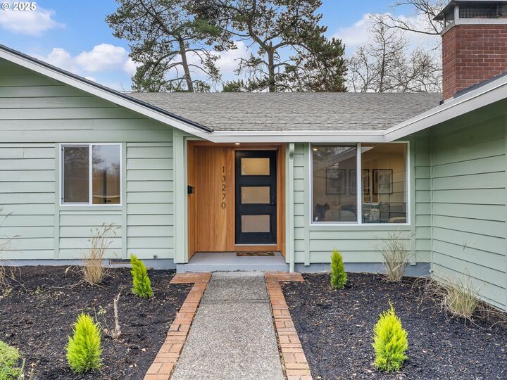 Property Photo: 13270 SW Parkway OR 97005