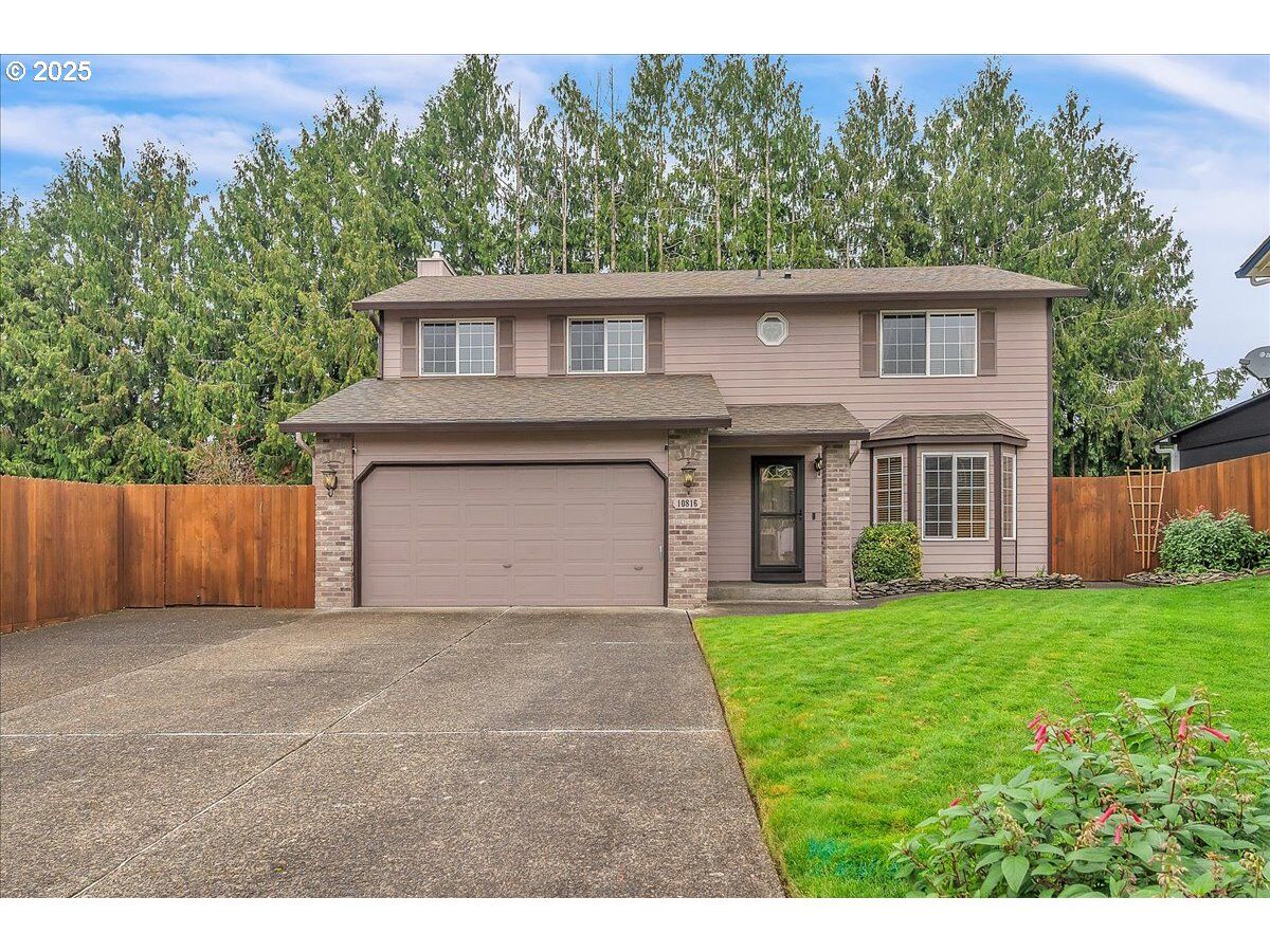 Property Photo: 10816 NE 77th Cir WA 98662