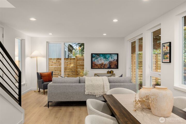 Property Photo: 4409 B 21st Avenue SW WA 98106