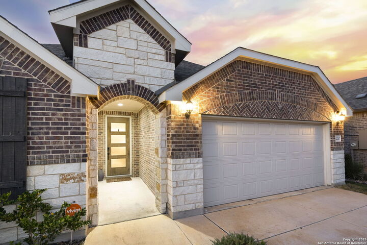 Property Photo: 2210 Steerhead Trail TX 78132