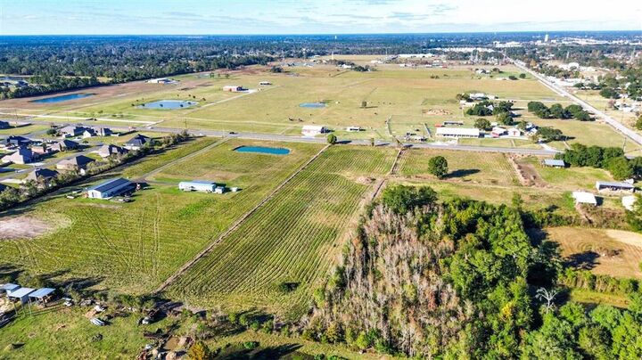 Property Photo:  4528 Carlyss Drive  LA 70665 