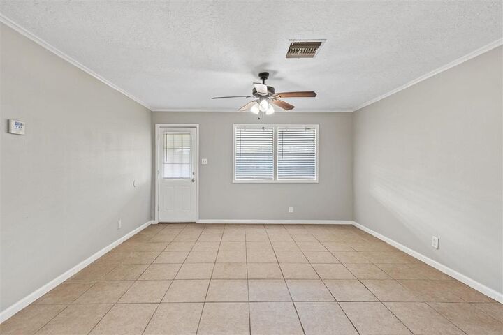 Property Photo:  728 W Lyons Street W  LA 70663 