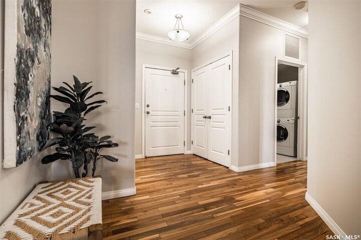 Property Photo: 218 Heath Avenue 203 SK S7S 0A1