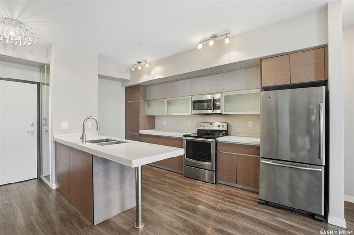 Property Photo:  235 Evergreen Square 221  SK S7W 0P9 