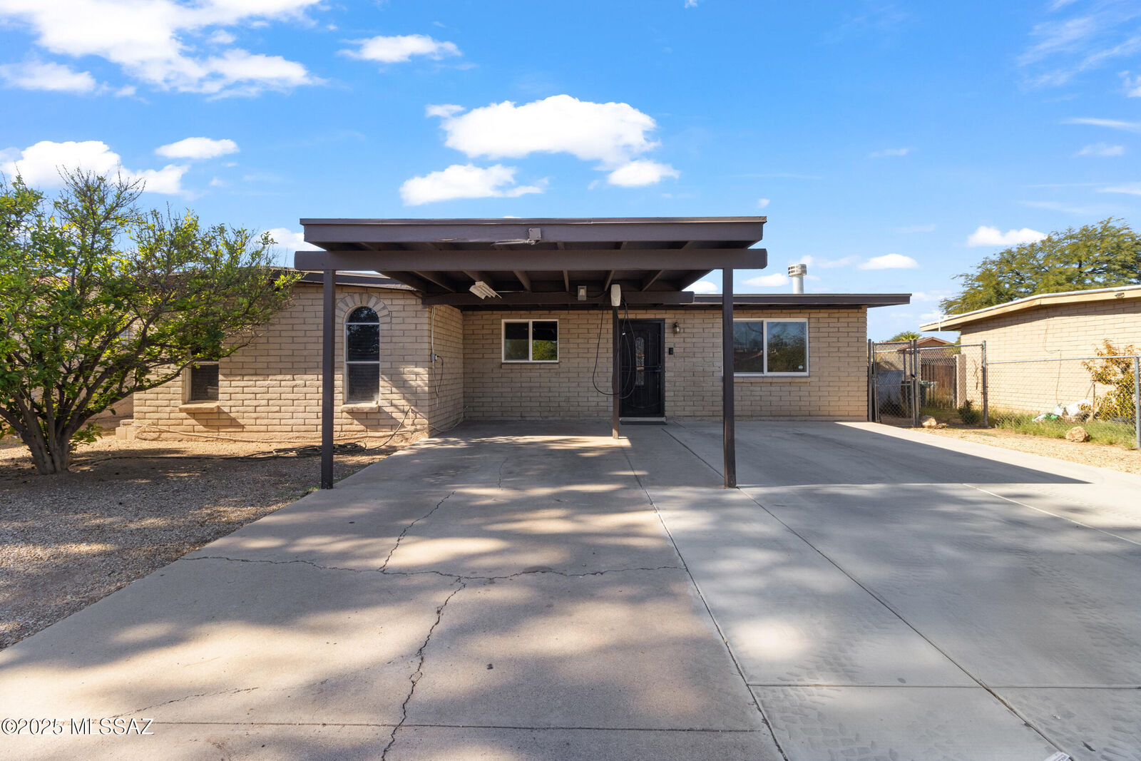 Property Photo:  5832 S Herpa Drive  AZ 85706 