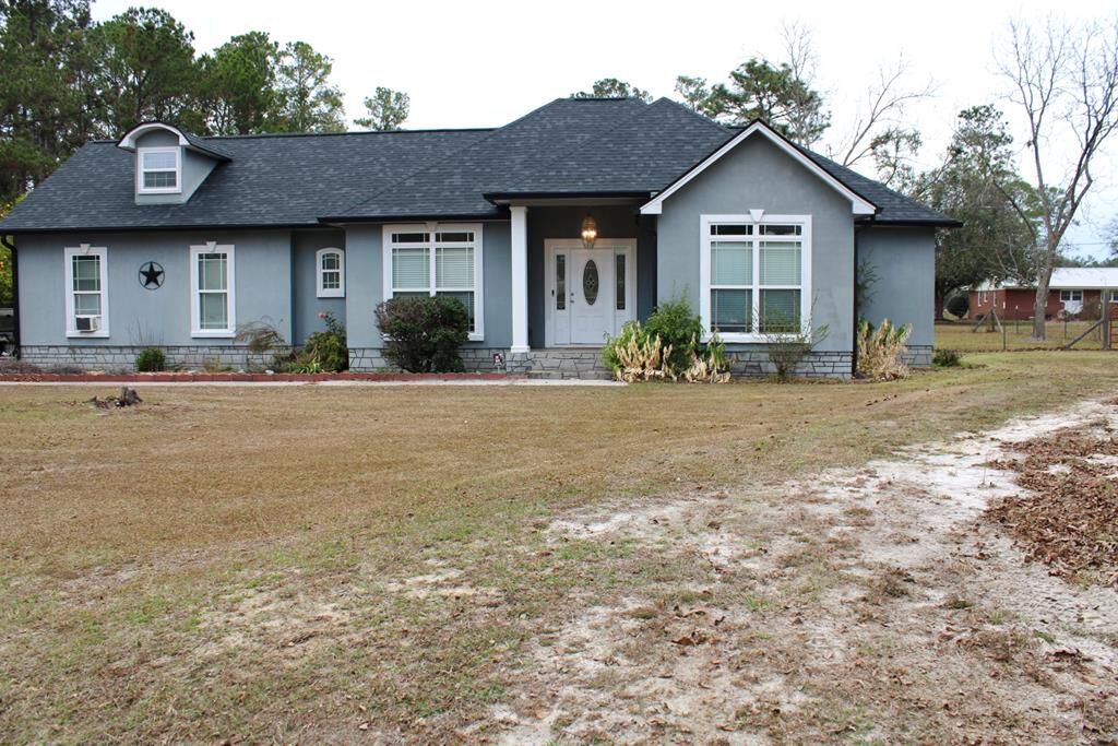 Property Photo: 125 Trailwood Rd. GA 31602