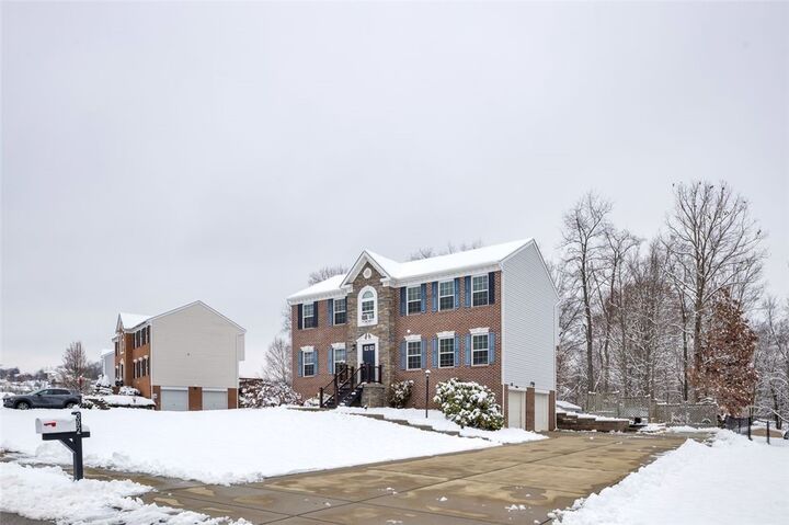 Property Photo: 302 Red Fox Ct PA 15005