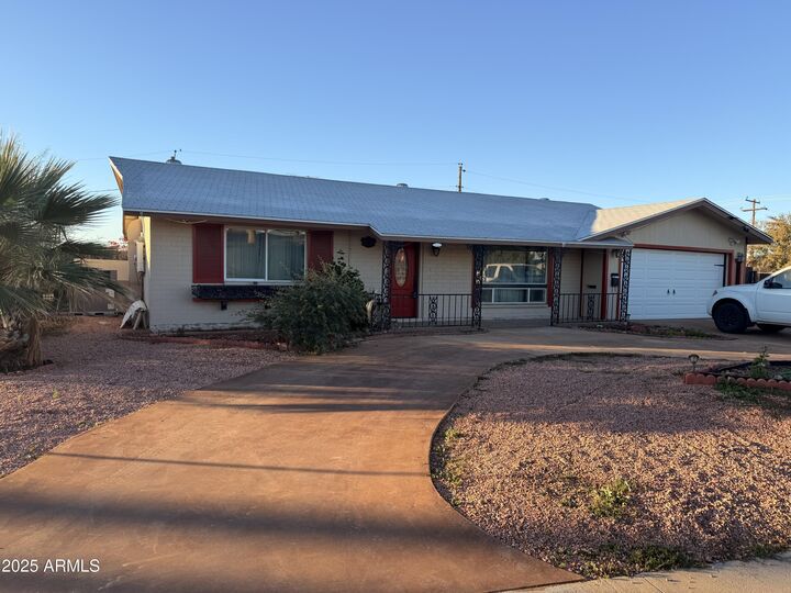 Property Photo:  10656 W Connecticut Avenue  AZ 85351 