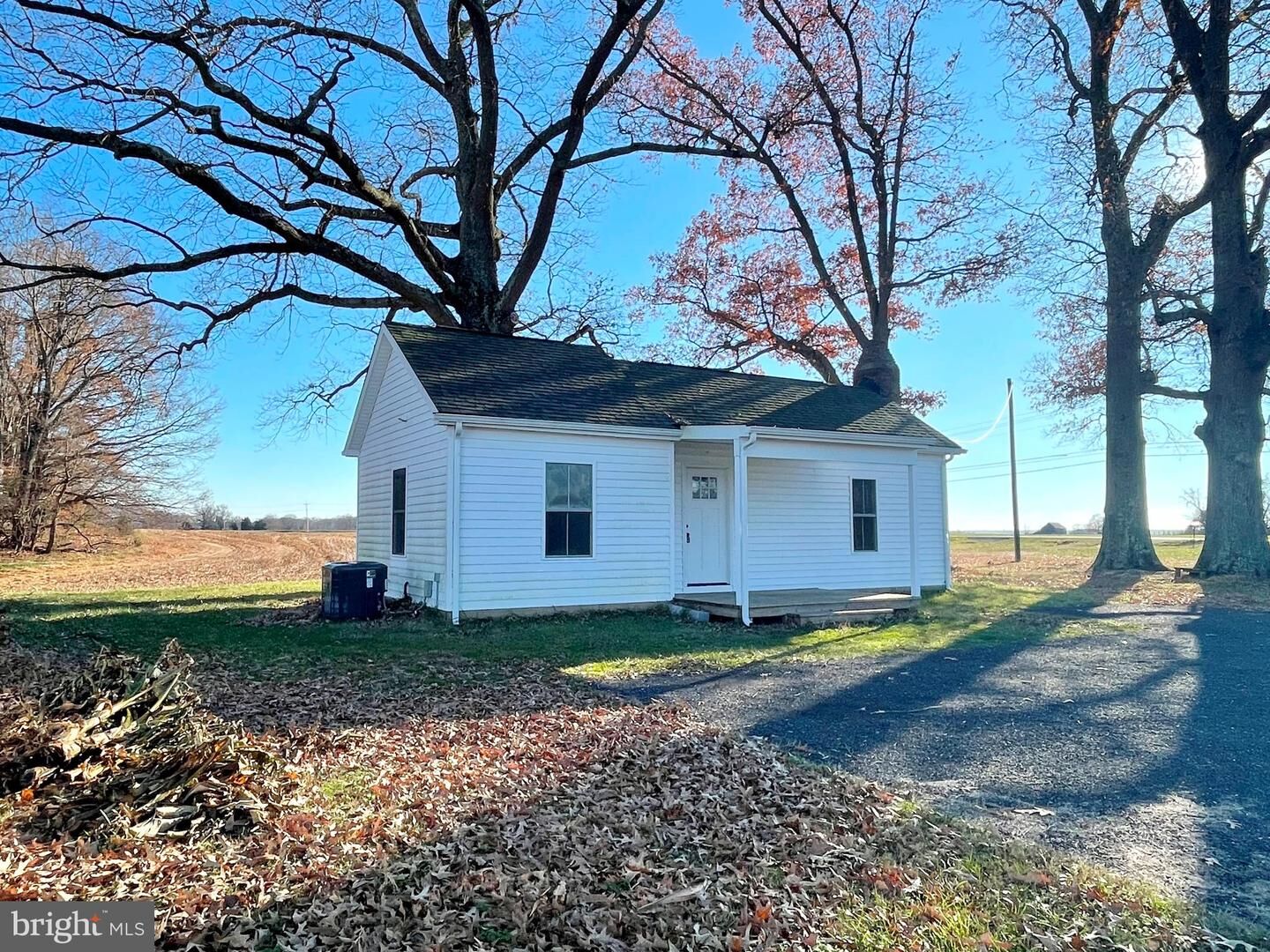 Property Photo: 7990 Mackall Road MD 20685