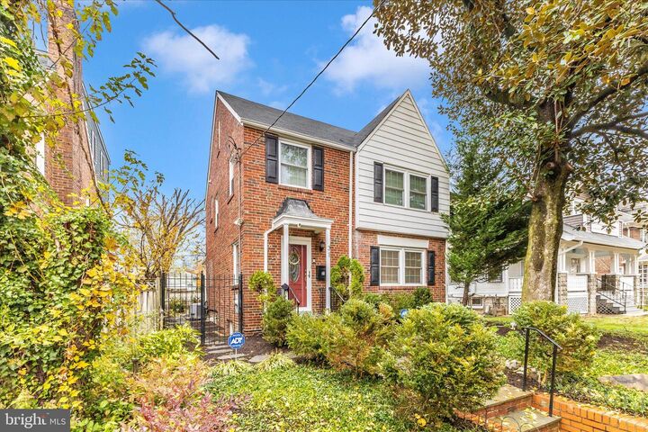 Property Photo: 31 Milmarson Place NW DC 20011