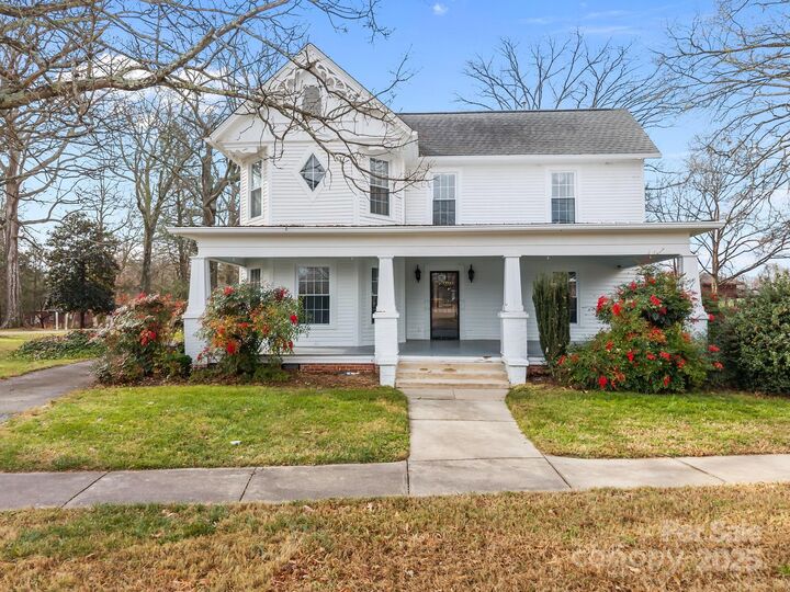 Property Photo:  401 W Hoke Street  NC 28088 