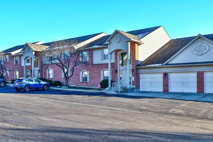 Property Photo: 5340 Meadow Walk Lane OH 45247