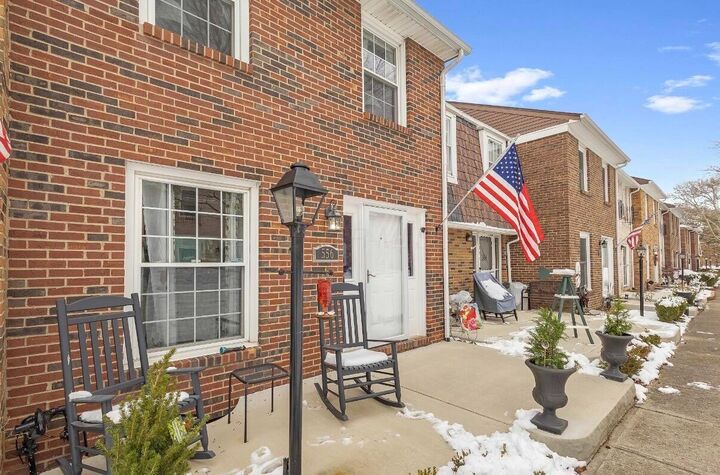 Property Photo: 556 Pamlico Street OH 43228