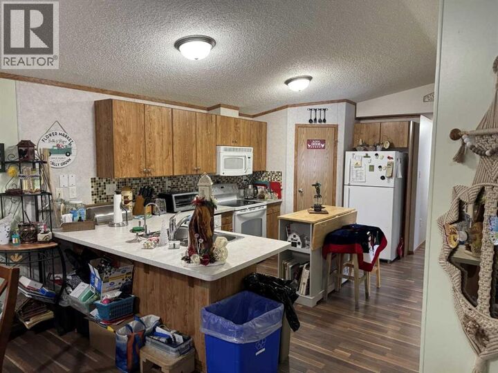 Property Photo: 5702 51 Street AB T0B 1K0