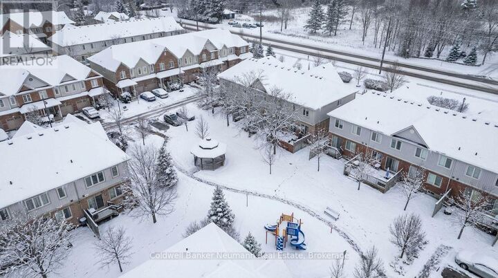 Photo de la propriété: 1035 Victoria Road South 71 ON N1L 0H5