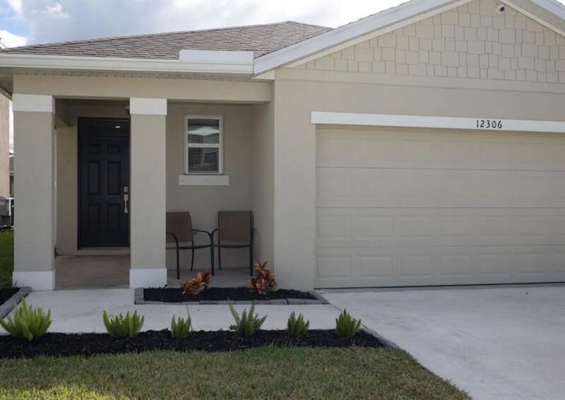 Property Photo: 12306 SW Nettuno Way FL 34987