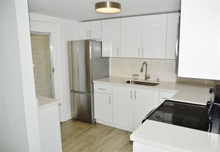 Property Photo: 4770 NW 10th Ct 312 FL 33313