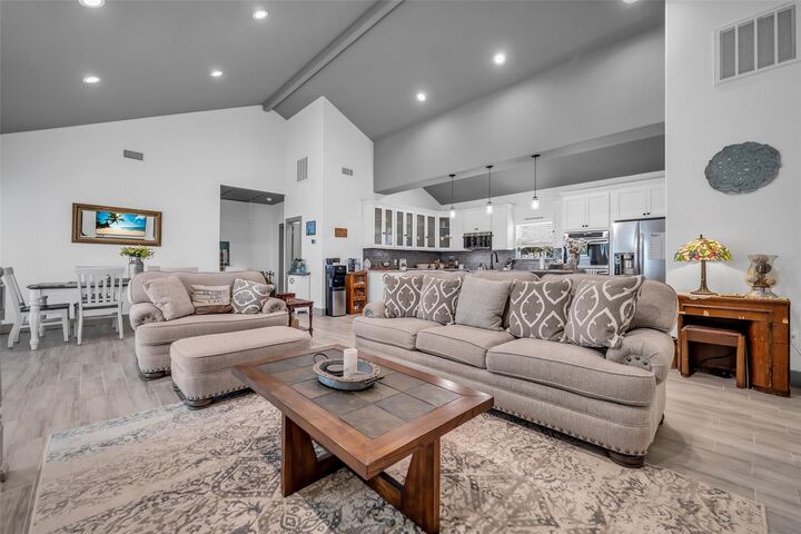 Property Photo: 308 Lakeshore S TX 77360