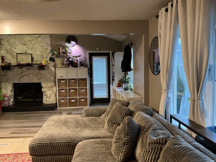 Property Photo:  307 W Mill Road  IN 47710-4057 