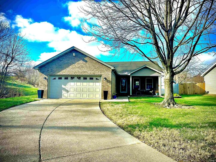 7833 Brownwood Drive  Newburgh IN 47630 photo