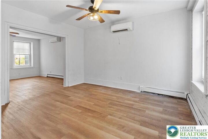 Property Photo:  104 Chestnut  PA 18014 